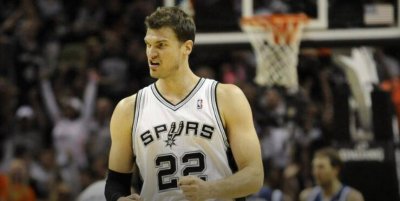 Tiago Splitter annonce sa retraite en tant que joueur à 33 ans